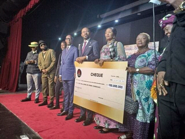 RDC-Culture:Le groupe Wenge musica 4×4 offre 50.000USD aux veuves des artistes