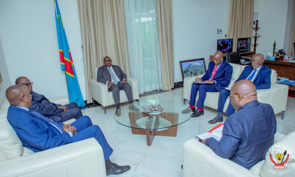 RDC: Le Premier Ministre et le comité de gestion de la SNCC analysent les pistes de solutions à apporter aux difficultés que rencontre cette entreprise du portefeuille de l’État