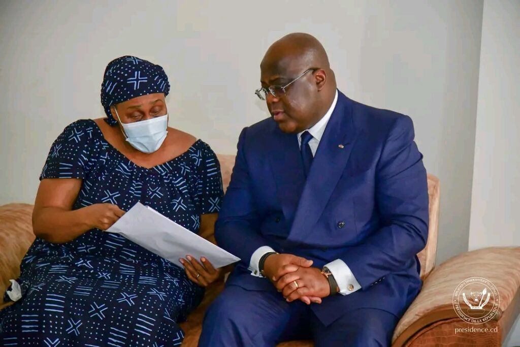 RDC-Necrologie:FélixTshisekedi réconforte la veuve Kasongo Mwema