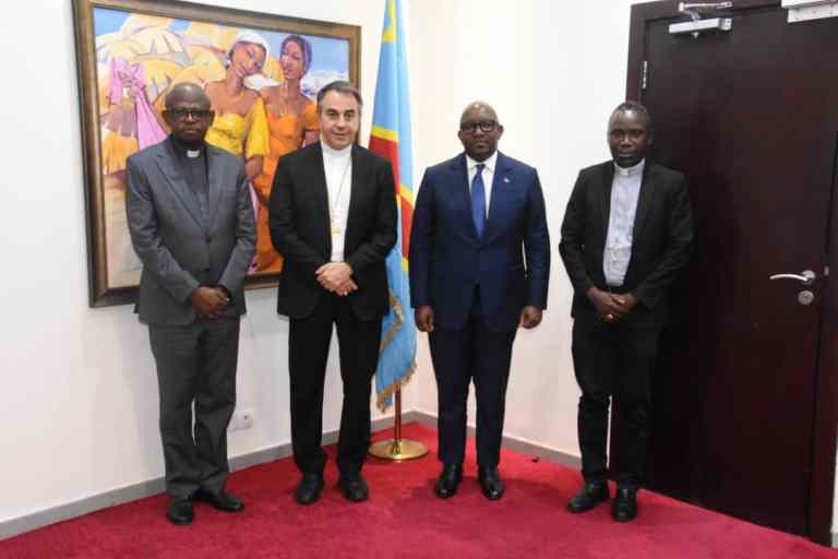 RDC – Religion :  Le Nonce apostolique rassure à Sama Lukonde l’arrivée du Pape François