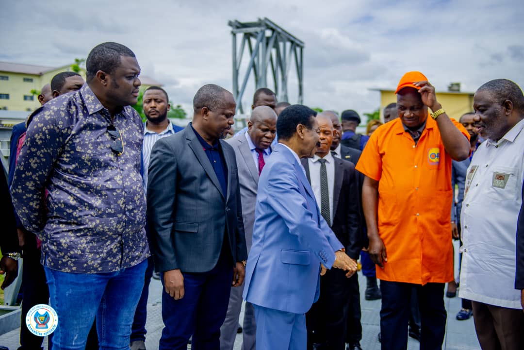 RDC – Infrastructures : Christophe Mboso lance des travaux de déploiement des ponts à travers le territoire national au siège de l’Office des routes