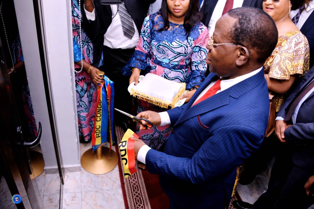 RDC-Parlement:Modeste Bahati inaugur de la première salle d’audience publique de la Cour des comptes qui porte le nom de Léon Kengo wa Dondo