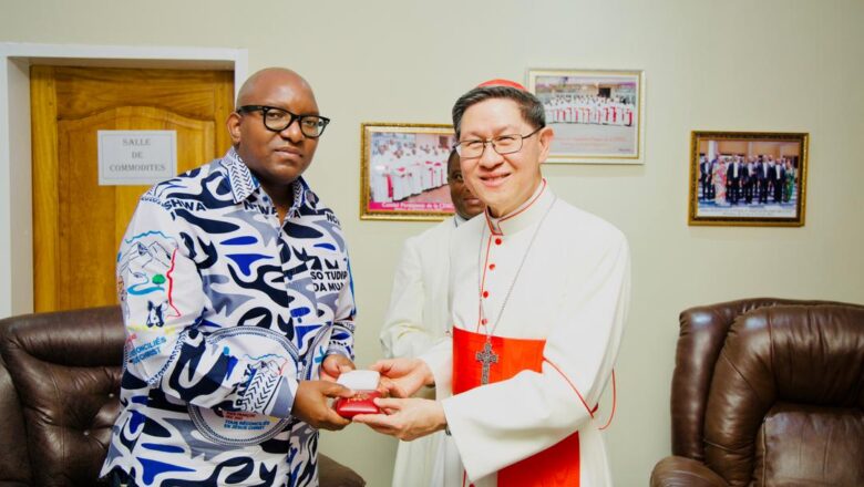 RDC-Religion:Raffermissement des relations entre l’église catholique et le Gouvernement congolais au centre d’échange entre Sama Lukonde et Luis Antonio