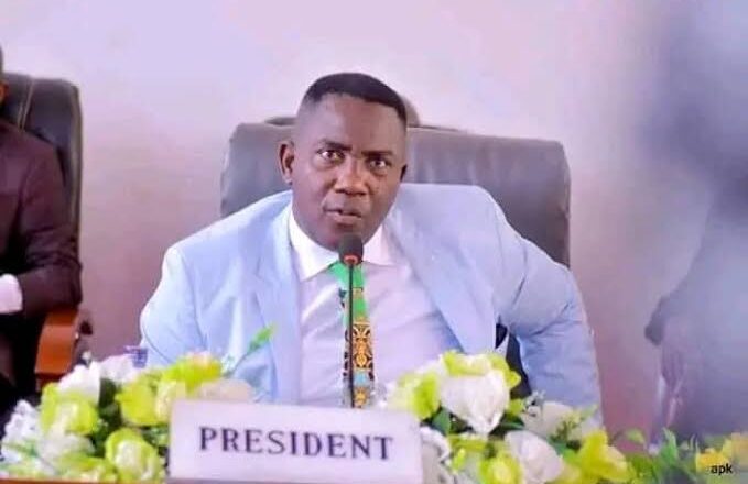 RDC-Politique:Godé Mpoy destitué au percoir de l’APK