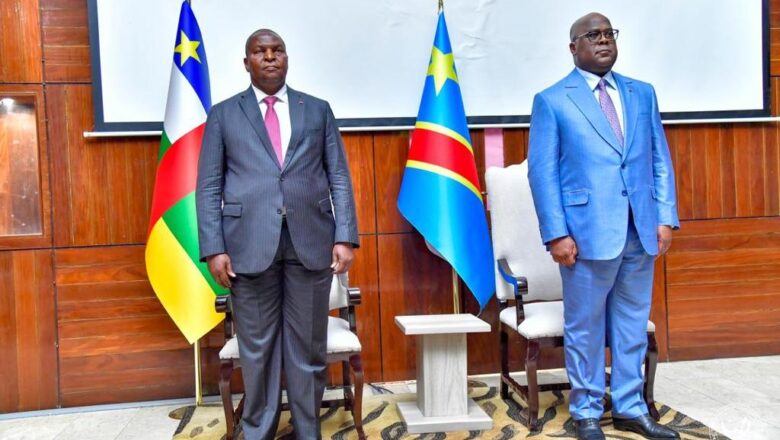 RDC-Sécurité:Félix Tshisekedi a remis des brevets aux lauréats 2023 du CHESD et de l’ESAM