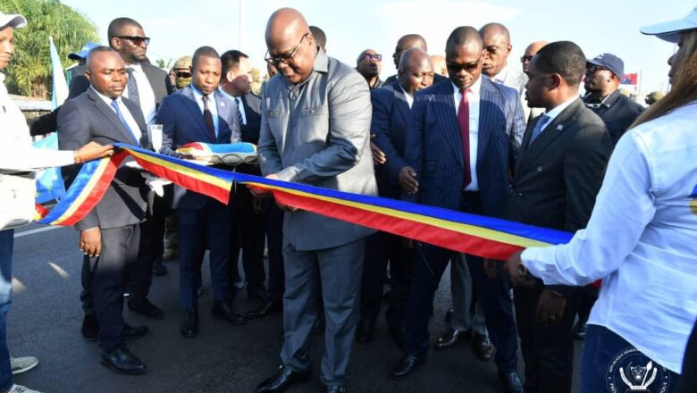 RDC:Felix Tshisekedi inaugure la route Nzolana à Kinshasa