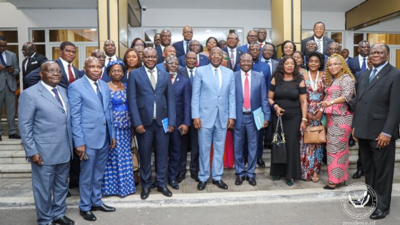 RDC:Félix Tshisekedi promet d’améliorer les conditions de travail des ambassadeurs congolais accrédités à l’étranger