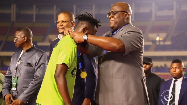 RDC:Félix Tshisekedi a remis le trophée à l’AS Vita club à la finale du coupe du Congo
