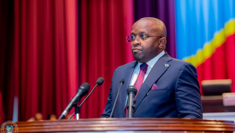 RDC: le Projet de loi portant programmation de la mise en œuvre de la réforme de la PNC 2024 à 2029 déclaré recevables après la présentation par Jaquemain Shabani à l’Assemblée nationale