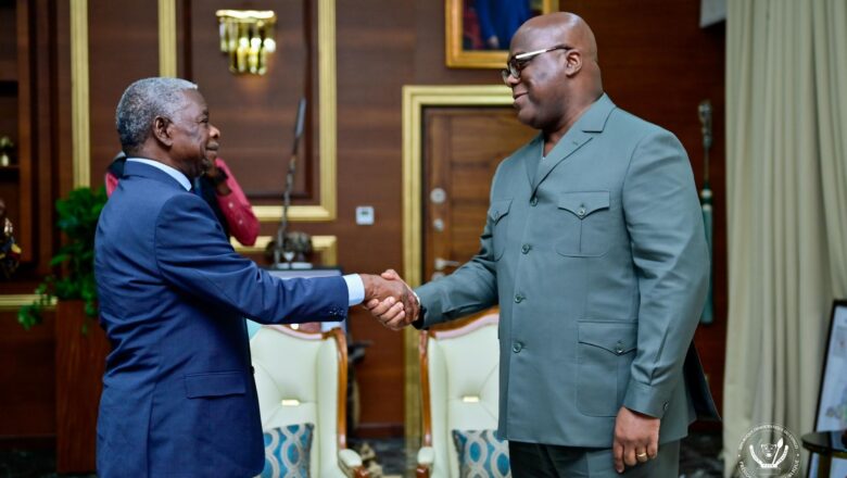 RDC:Félix Tshisekedi a reçu l’artiste Musicien Sam Mangwana