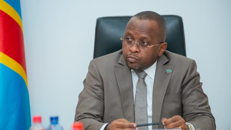 RDC:Réforme du Système de Sécurité ; le VPM Shabani mobilise les CLS et CPS pour protéger la capitale