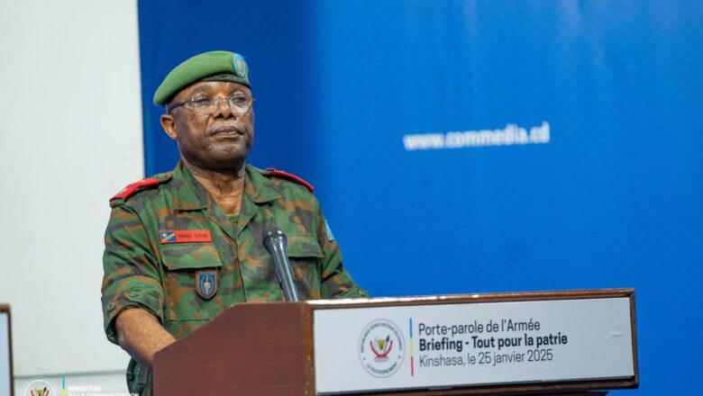 RDC:Le général Sylvain Ekenge suspendu de ses fonctions de porte-parole des FARDC