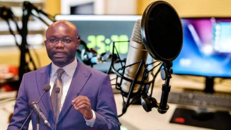 RDC:Journée mondiale de la radio, Patrick Matata Makalamba salue le rôle stratégique des médias dans la consolidation de la démocratie