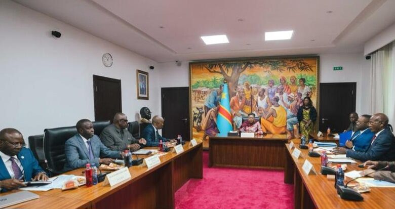 RDC:Judith Suminwa rassure sur  la paie des agents de l’État et la stabilité économique