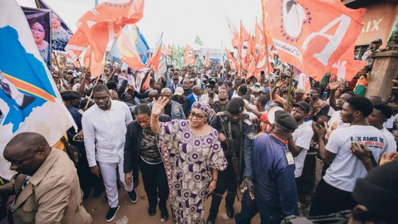 RDC:Judith Suminwa Tuluka est arrivée à Mbanza-Ngungu avant le lancement des cliniques universitaires de l’Université Kongo