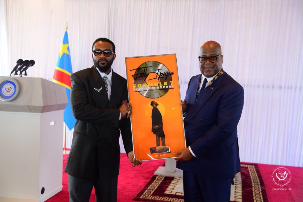 RDC:Félix Tshisekedi honore Fally Ipupa après son exploit historique au Stade de France