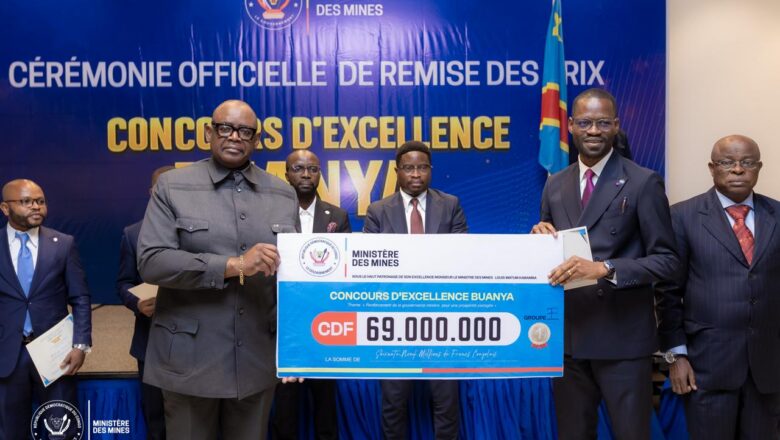 RDC:Concours d’excellence « Buanya », Louis Watum Kabamba récompense l’innovation des énarques au service du secteur minier
