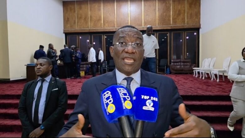 RDC:Guylain Nyembo présente aux deux chambres du Parlement l&rsquo;économie du RGPH-2