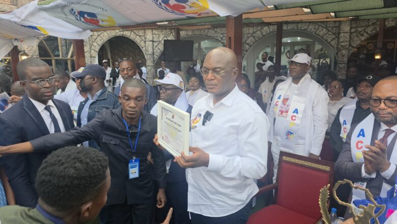 DRC:Gentiny Ngobila Honored with a Certificate of Merit for Excellence by the “+242” Association